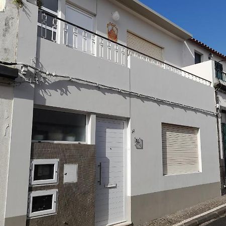 Upstairs Home Ponta Delgada المظهر الخارجي الصورة